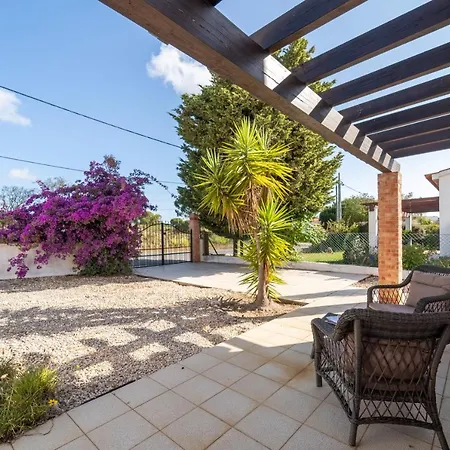 Villa Oasis *